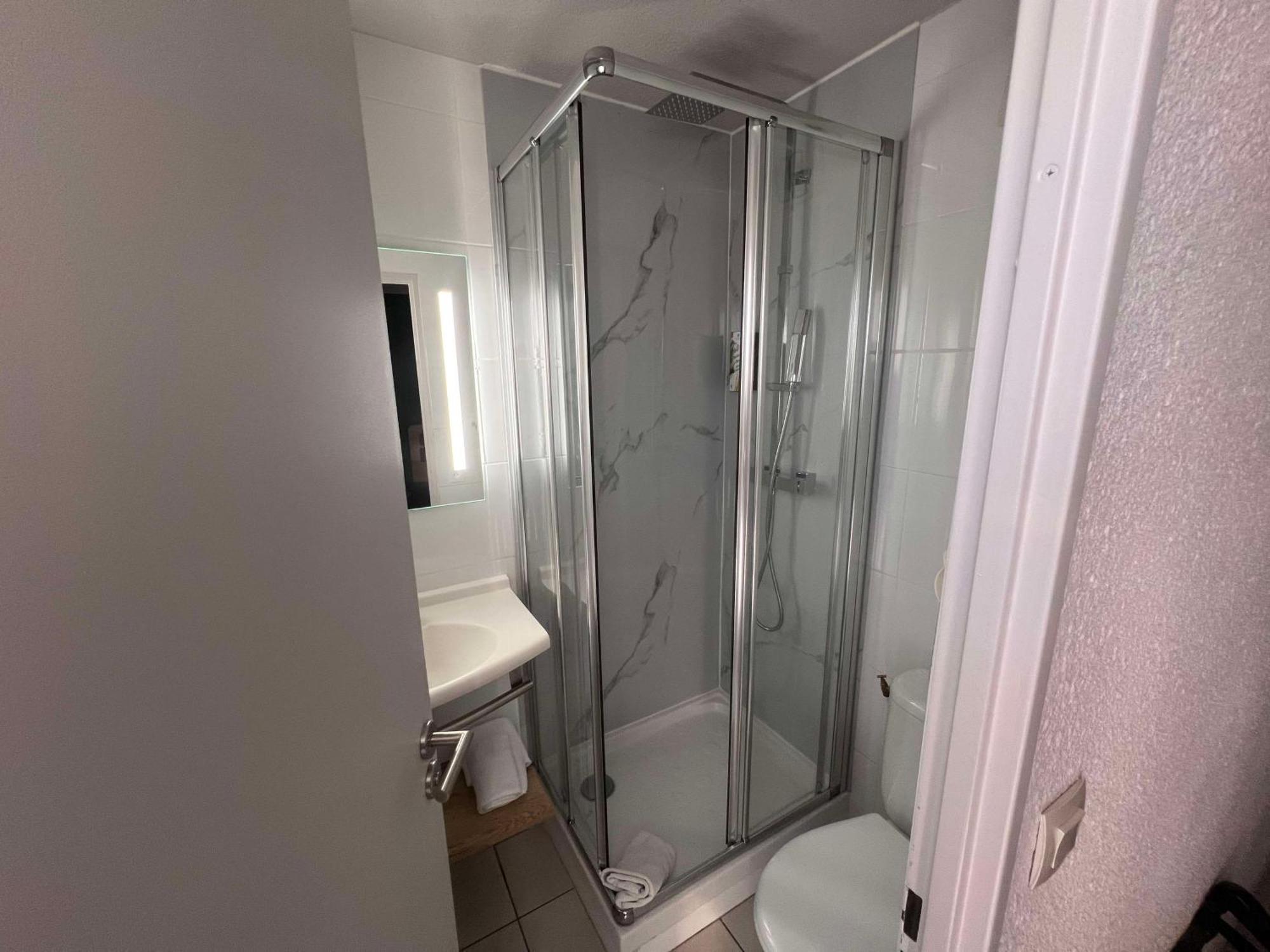 Sure Hotel By Best Western Nimes Est 외부 사진