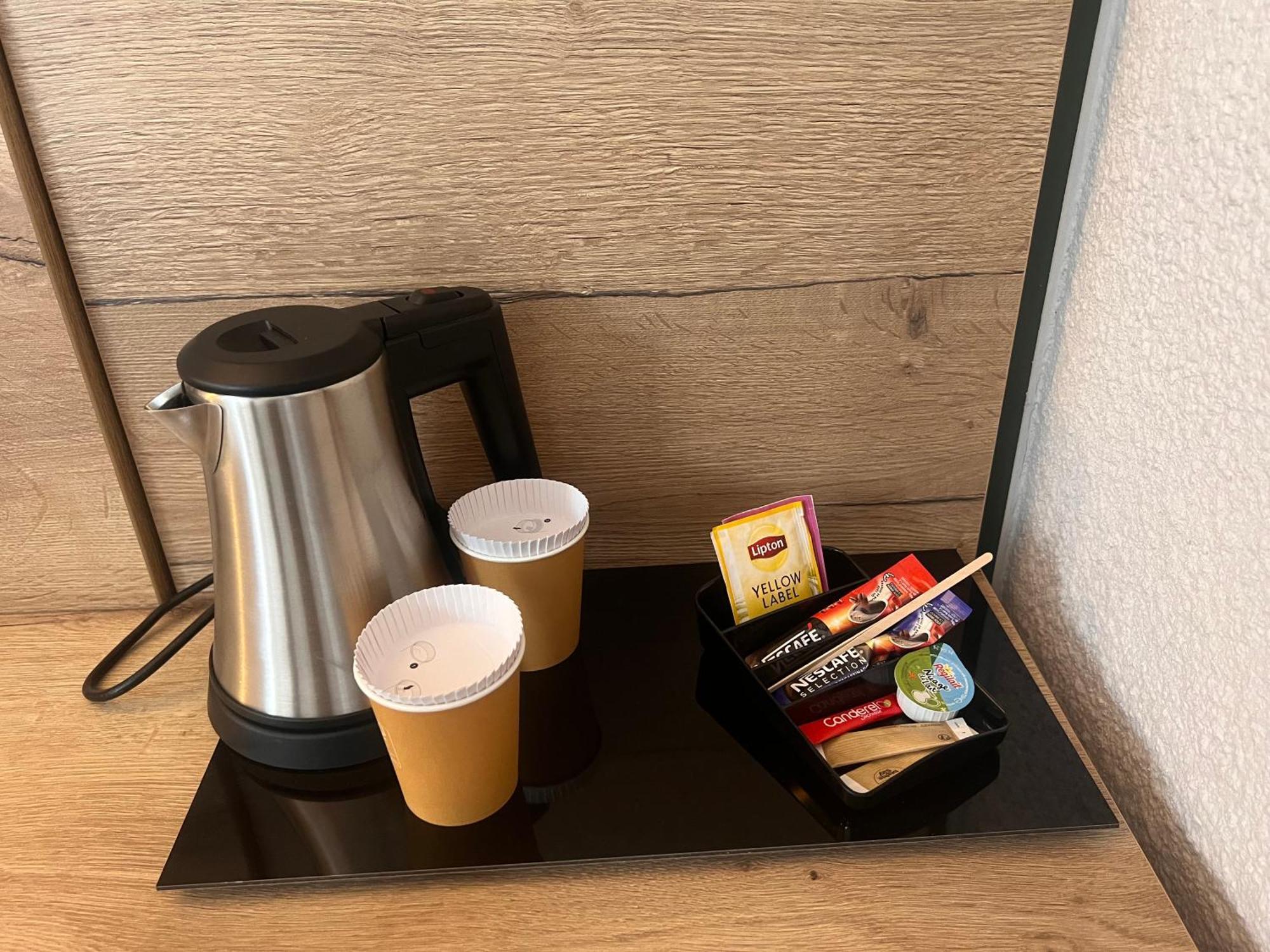 Sure Hotel By Best Western Nimes Est 외부 사진